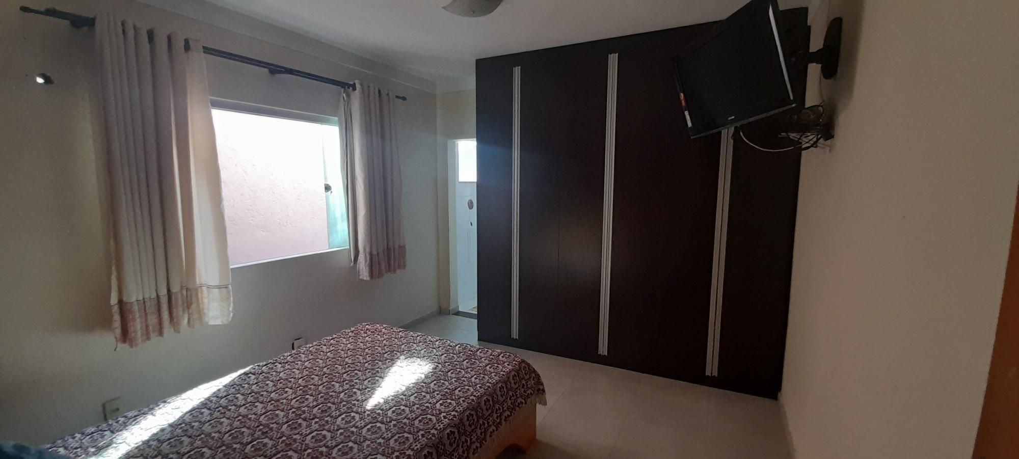 Casa à venda com 3 quartos, 140m² - Foto 3