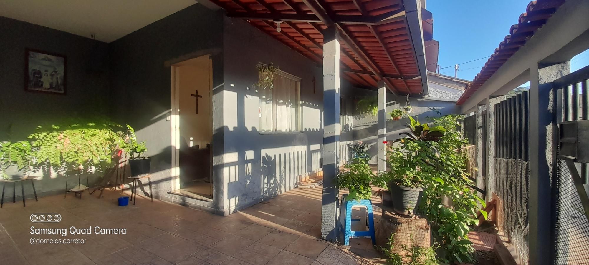 Casa à venda com 3 quartos, 150m² - Foto 3