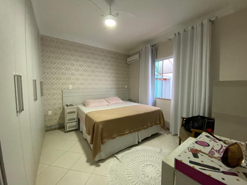 Casa à venda com 3 quartos, 170m² - Foto 5