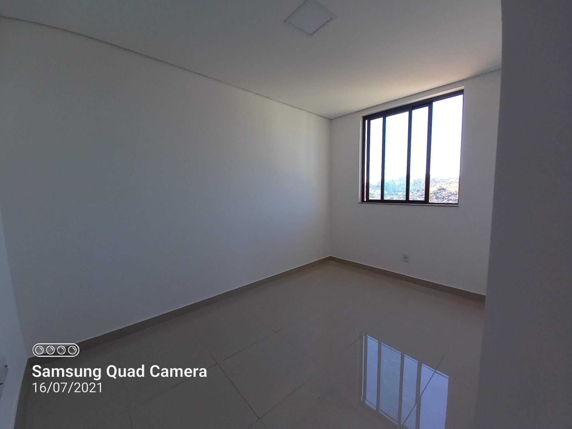 Apartamento para alugar com 3 quartos, 95m² - Foto 6