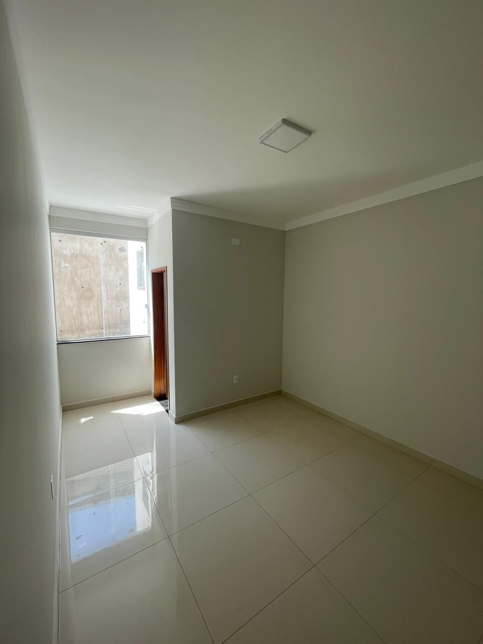 Casa à venda com 3 quartos, 150m² - Foto 4