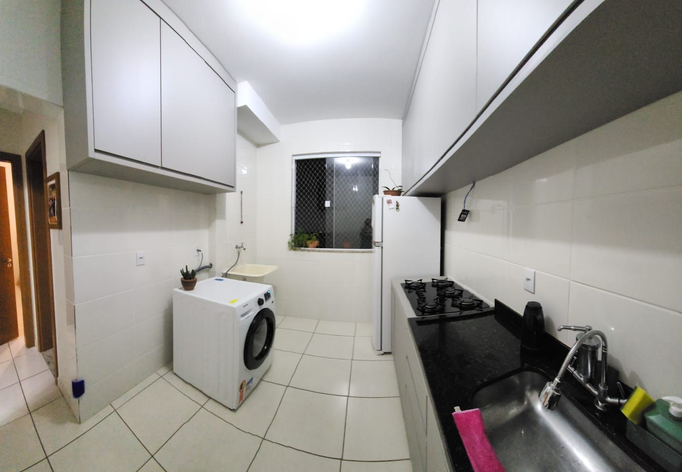 Apartamento à venda com 2 quartos, 12m² - Foto 2