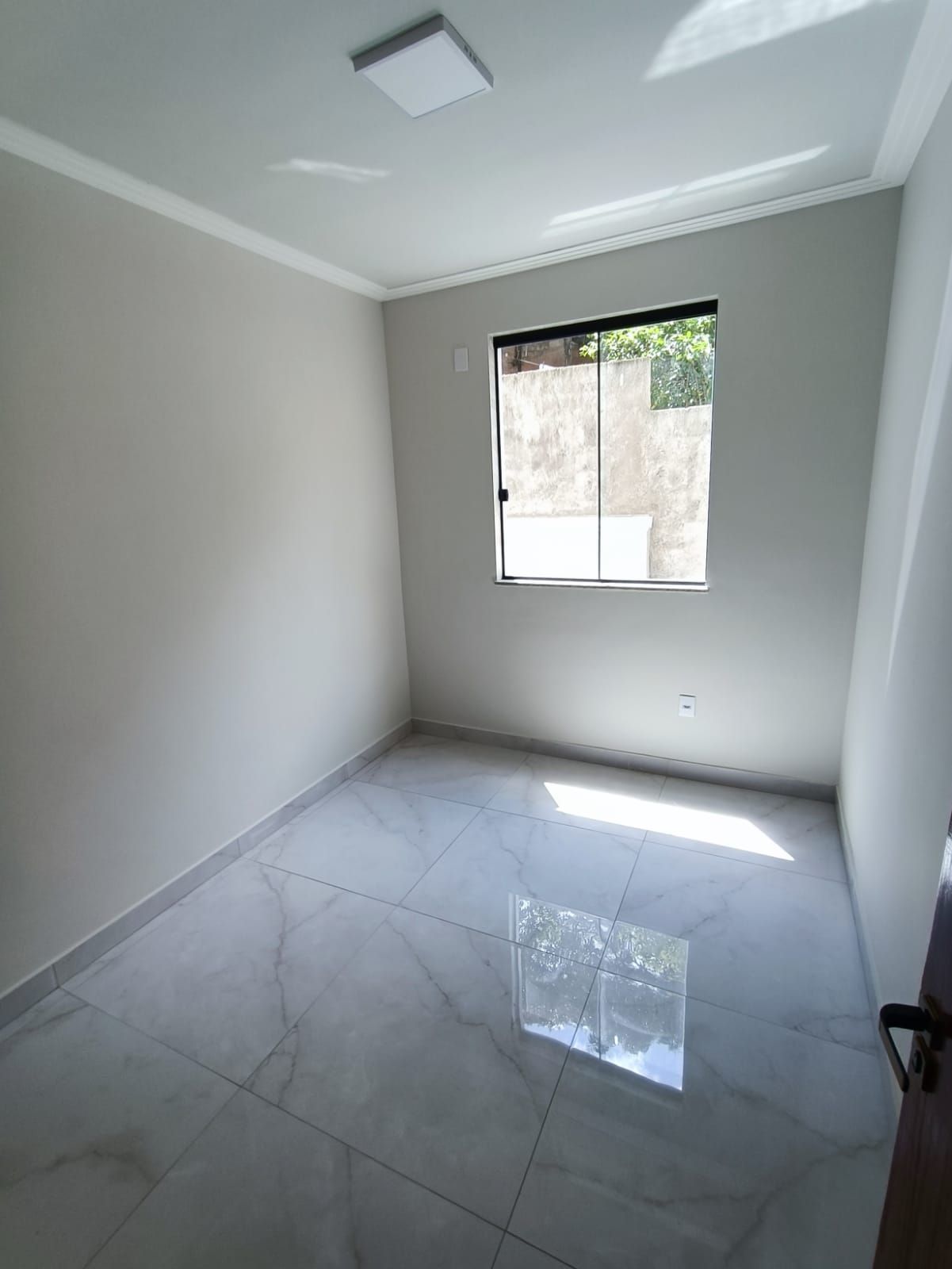 Apartamento à venda com 2 quartos, 75m² - Foto 6