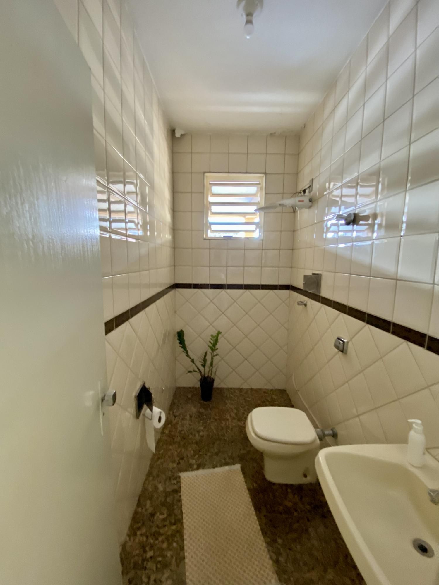 Loja-Salão para alugar com 3 quartos, 250m² - Foto 13