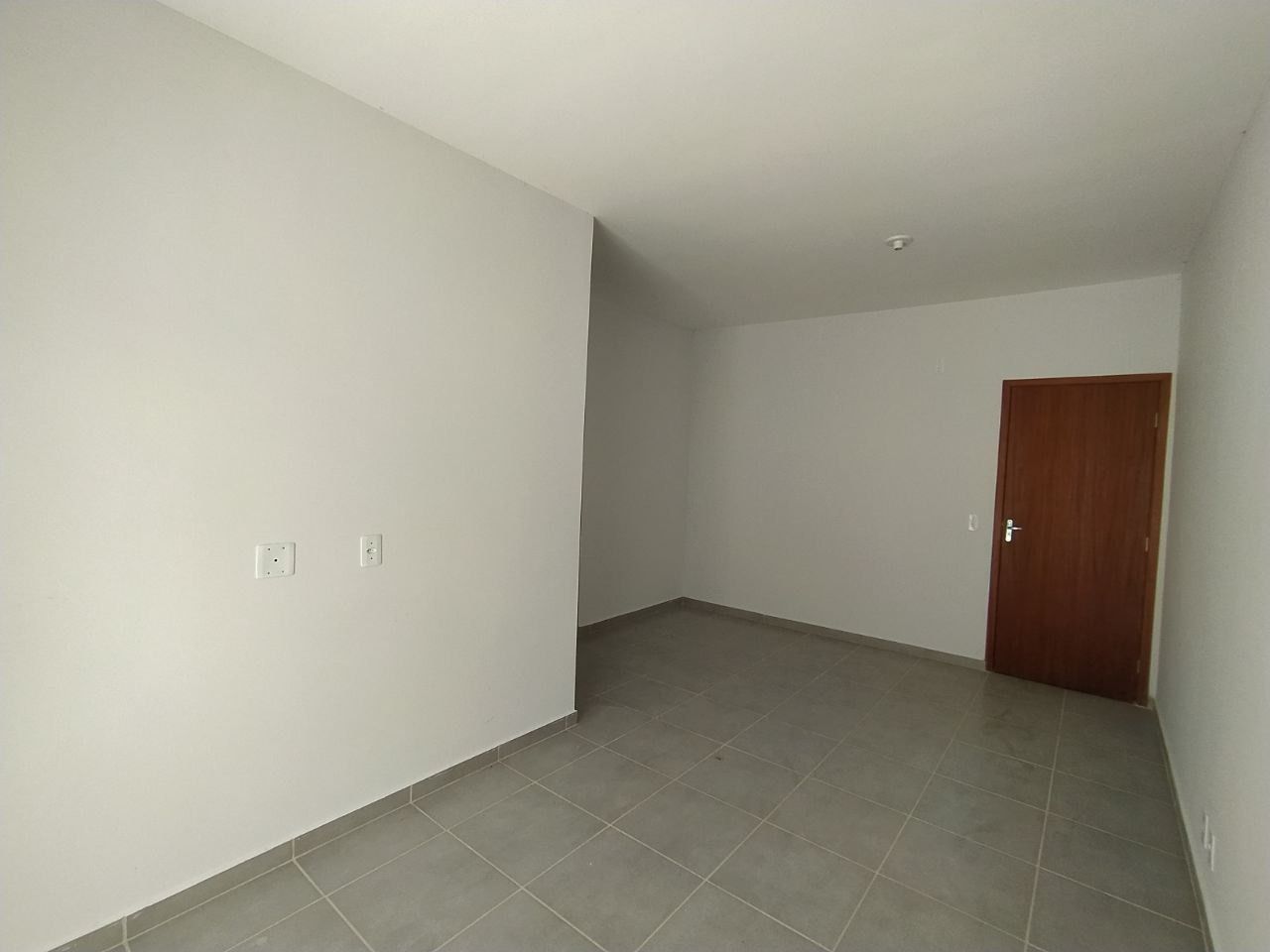 Apartamento à venda com 2 quartos, 83m² - Foto 10