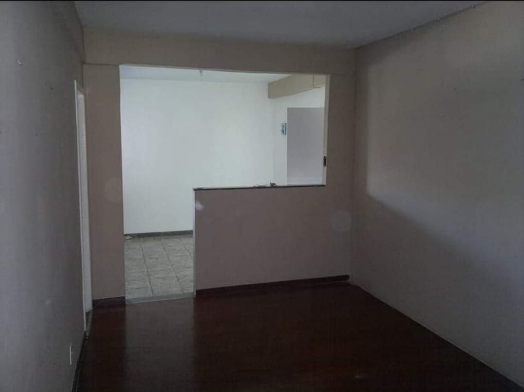 Apartamento à venda com 2 quartos, 200m² - Foto 2