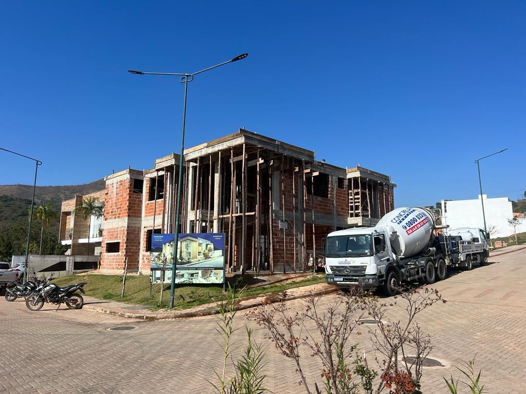 Casa de Condomínio à venda com 4 quartos, 429m² - Foto 17