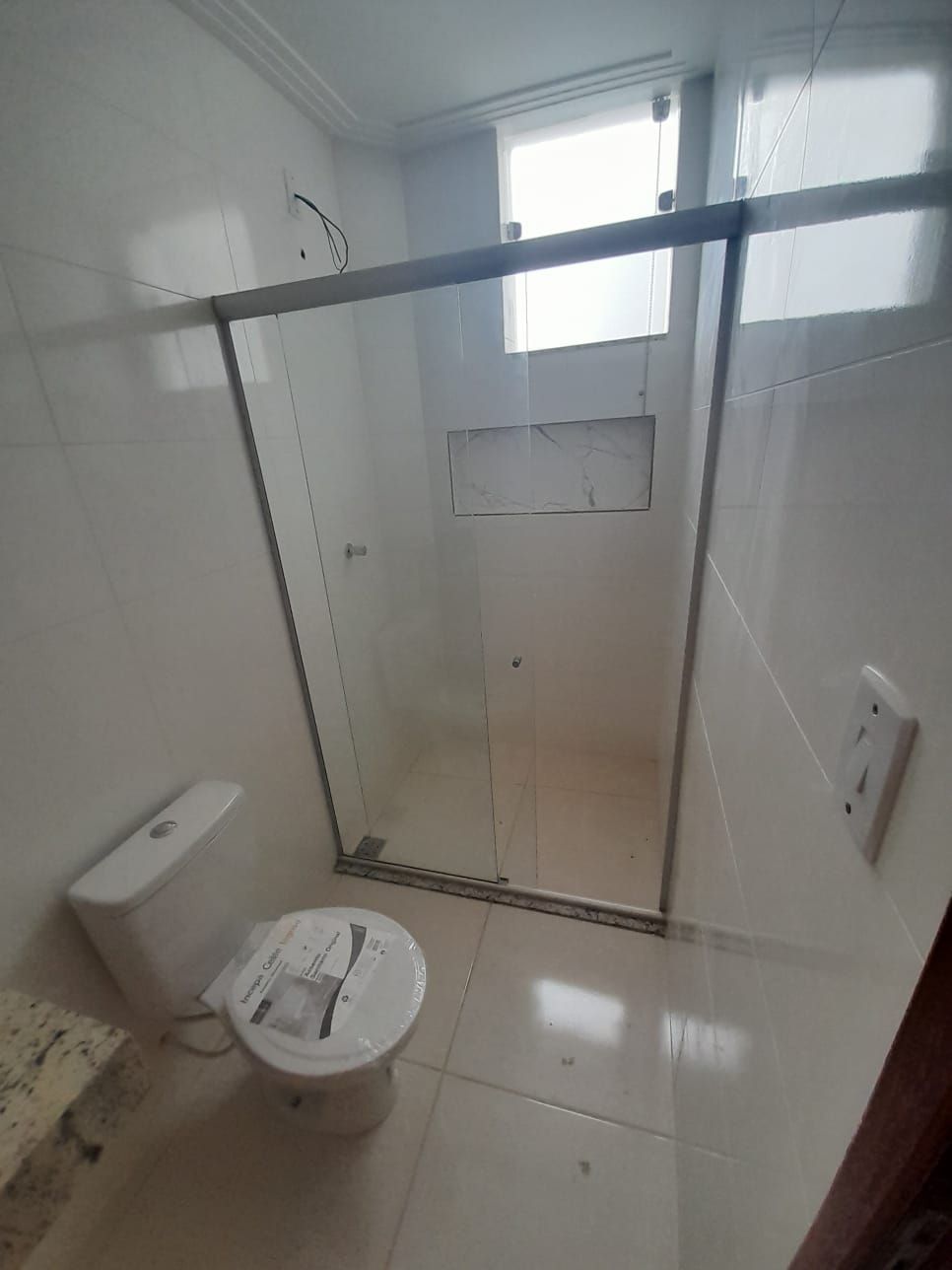 Apartamento à venda com 2 quartos, 70m² - Foto 3