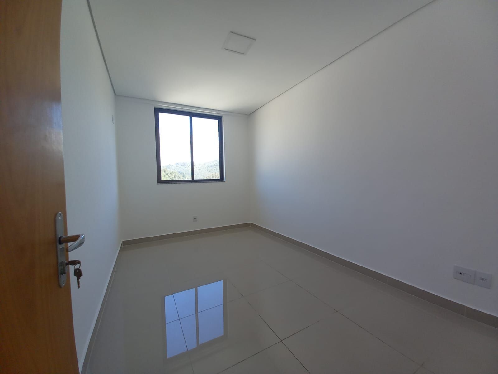 Apartamento para alugar com 3 quartos, 95m² - Foto 6