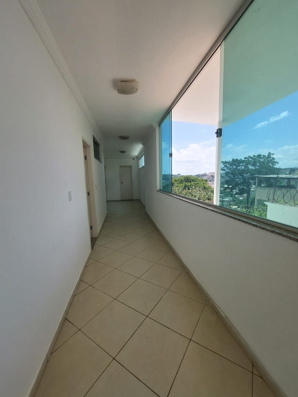 Casa à venda com 3 quartos, 240m² - Foto 24