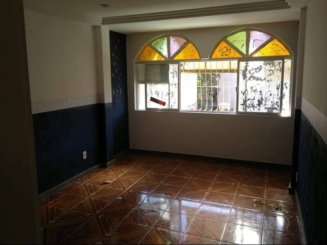 Apartamento à venda com 2 quartos, 200m² - Foto 3