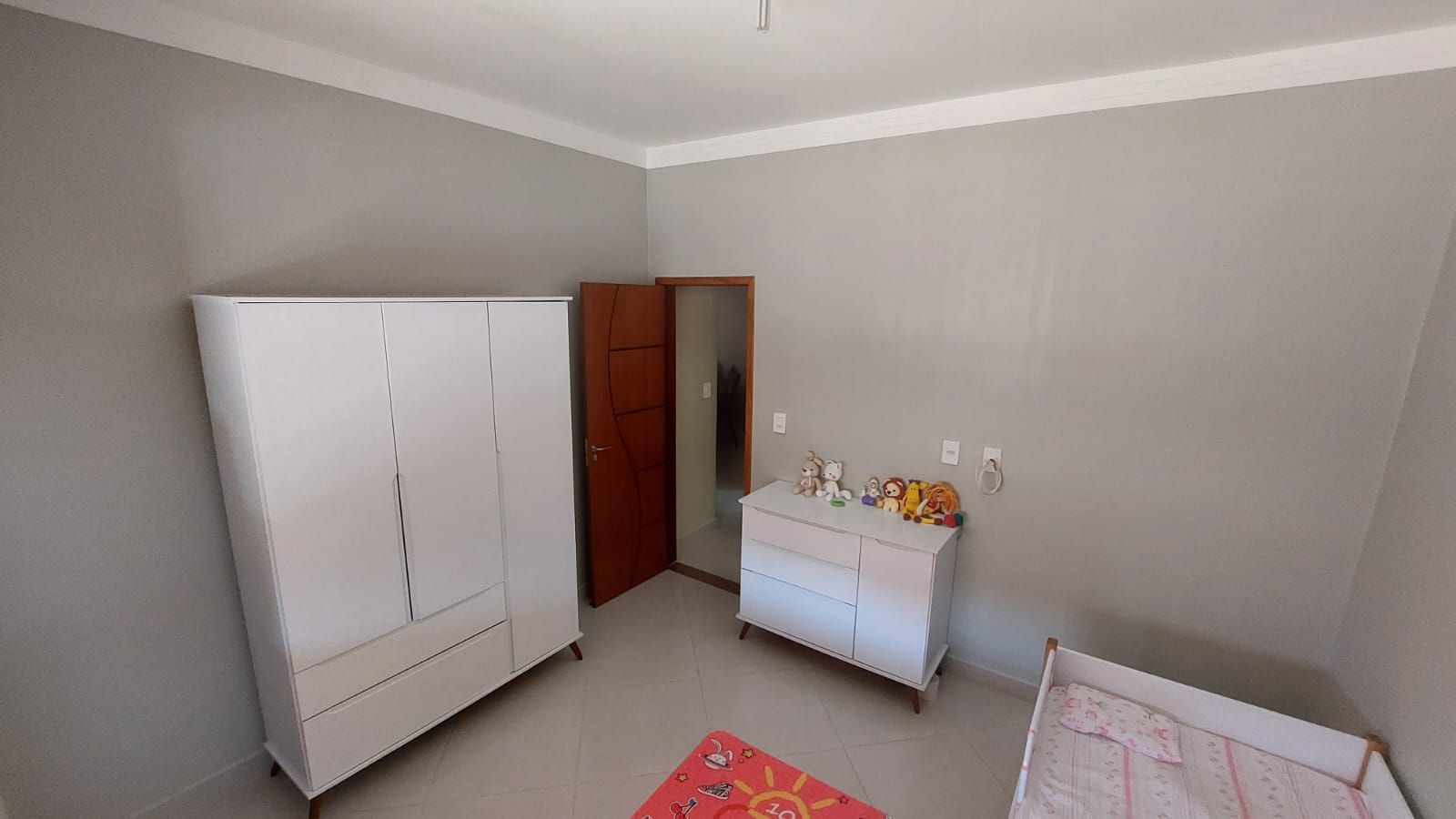 Casa à venda com 3 quartos, 240m² - Foto 14