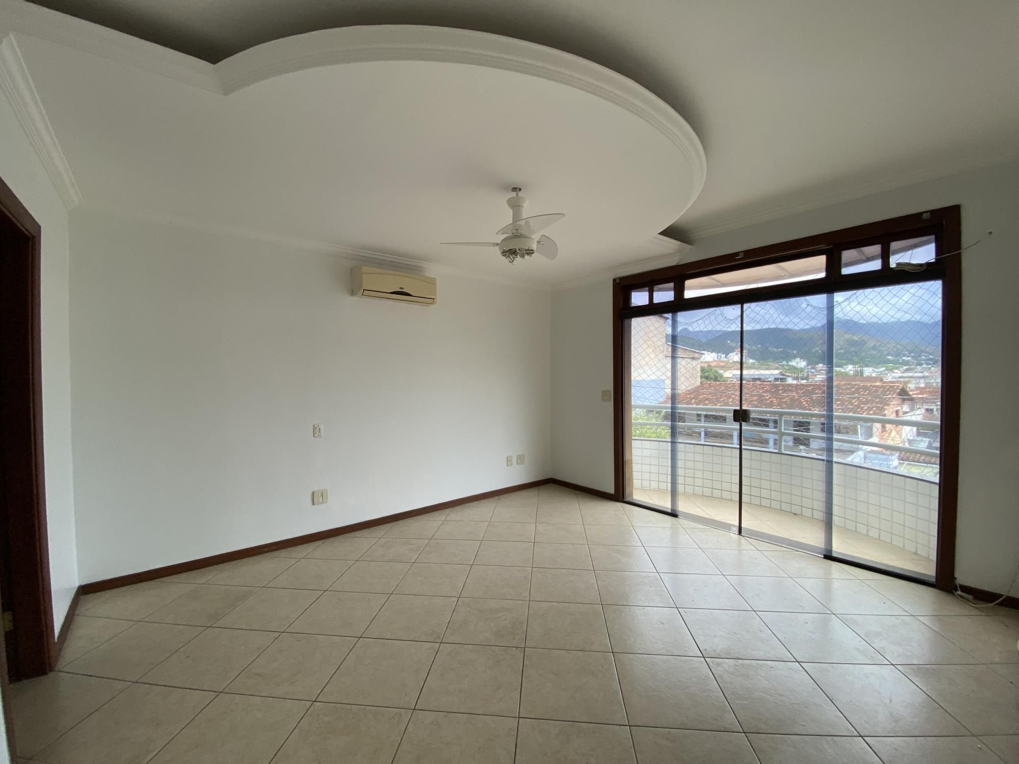 Casa à venda e aluguel com 4 quartos, 550m² - Foto 18