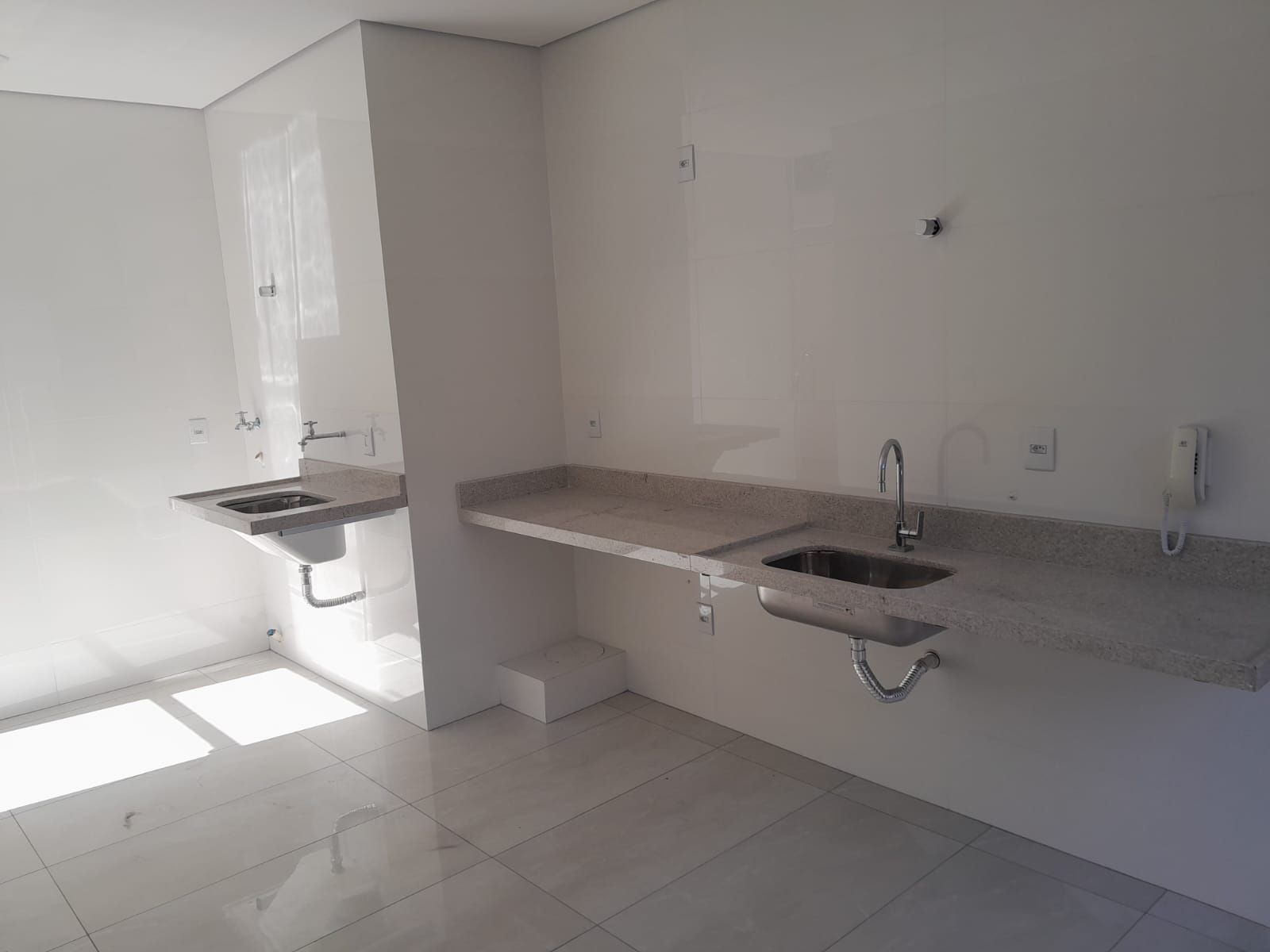 Apartamento à venda com 3 quartos, 120m² - Foto 8