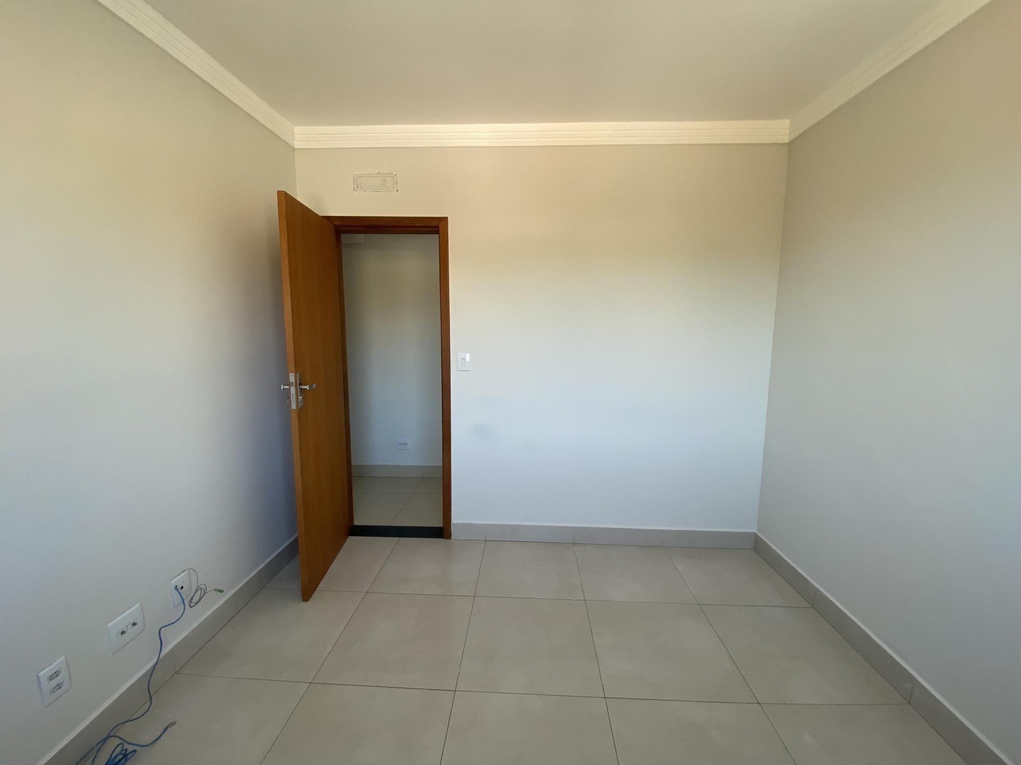 Apartamento à venda com 3 quartos, 117m² - Foto 23