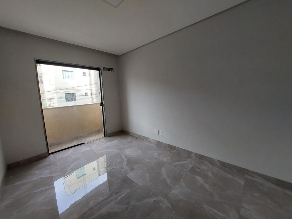 Apartamento à venda com 3 quartos, 95m² - Foto 13