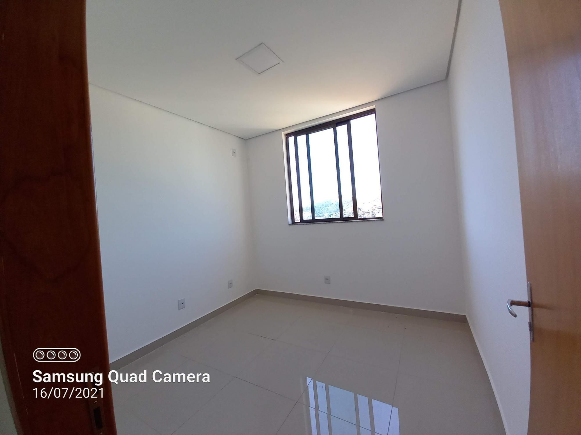 Apartamento para alugar com 3 quartos, 95m² - Foto 7