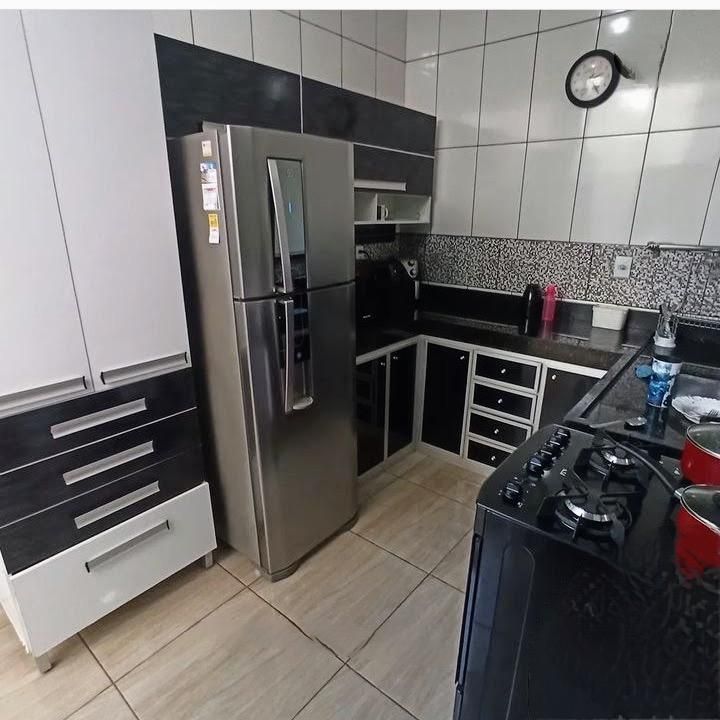 Casa à venda com 3 quartos, 150m² - Foto 3