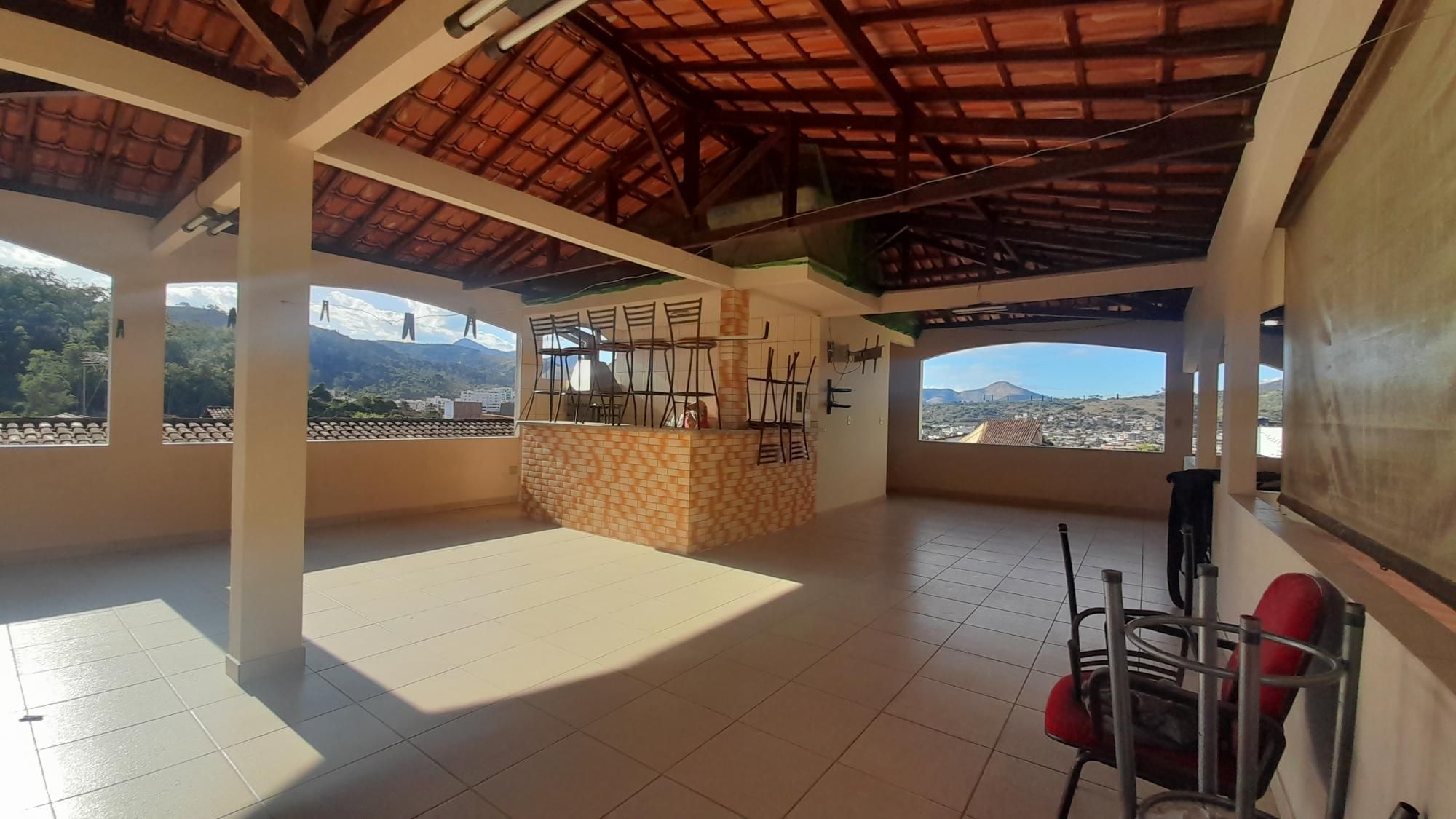 Casa à venda com 3 quartos, 239m² - Foto 10