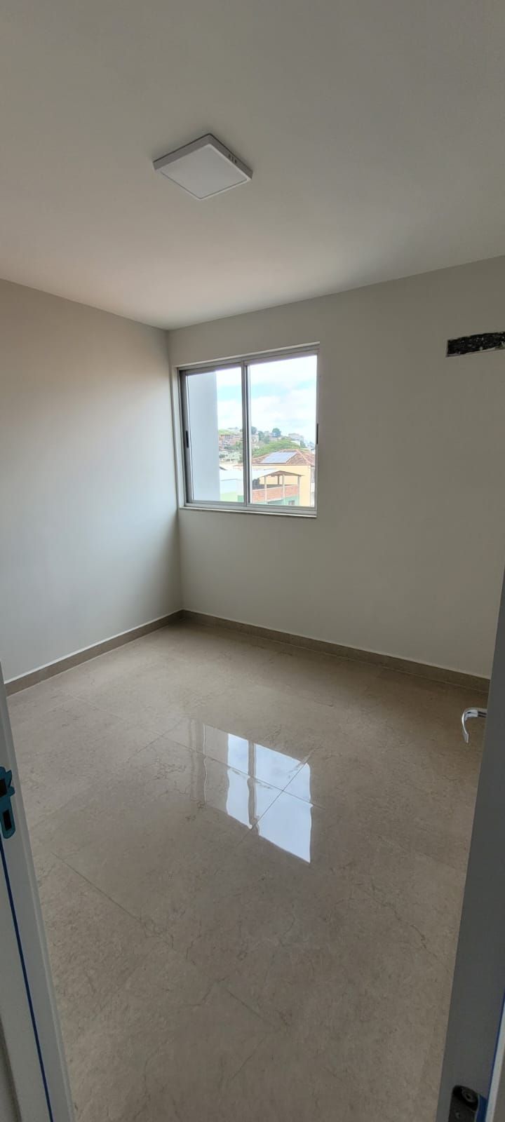 Apartamento à venda com 3 quartos, 100m² - Foto 7