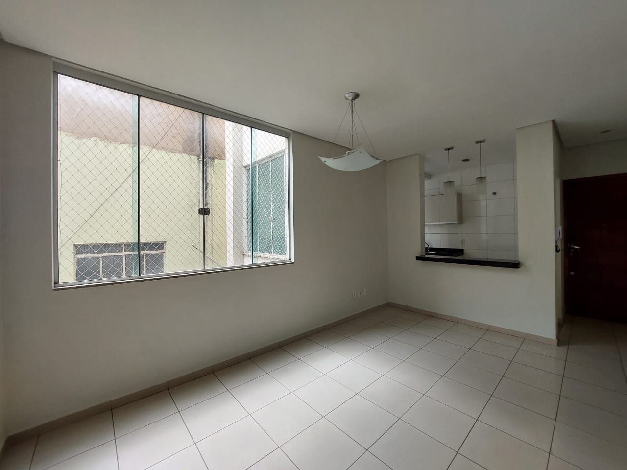 Apartamento à venda com 3 quartos, 86m² - Foto 4