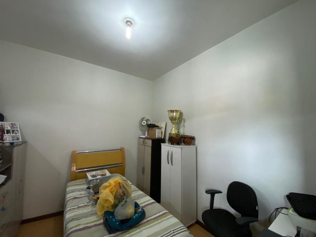 Casa à venda com 3 quartos, 181m² - Foto 12