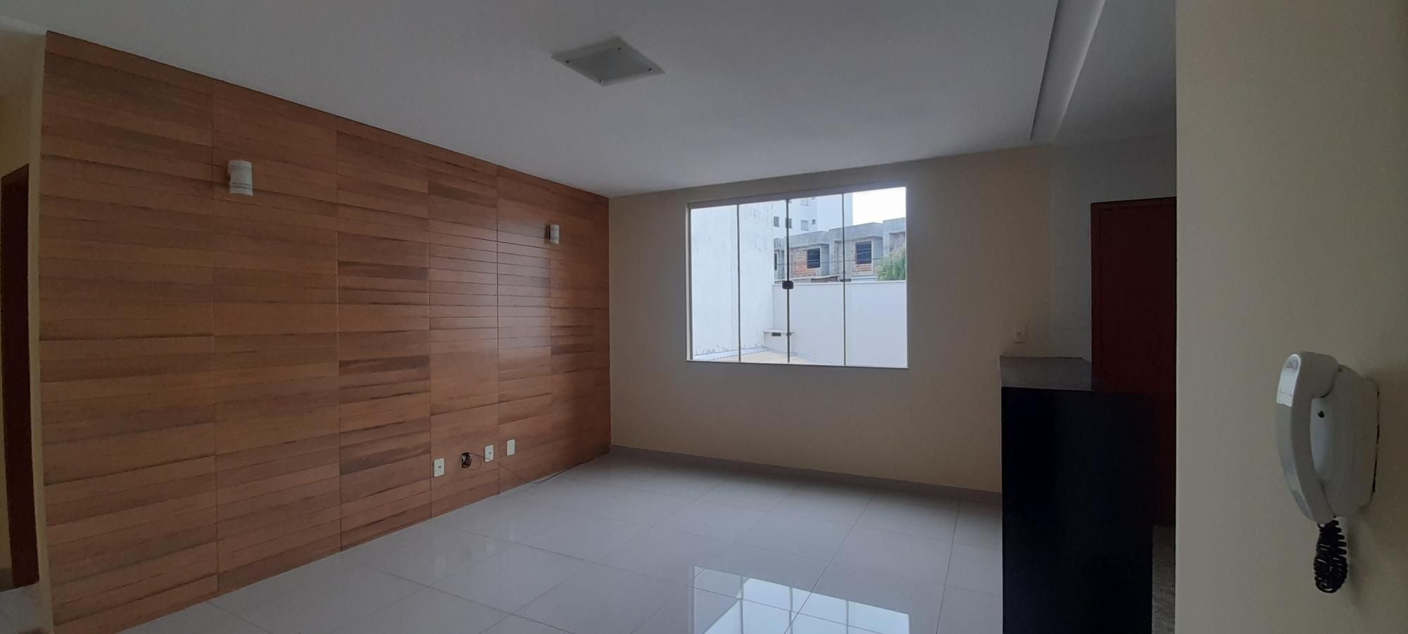 Apartamento à venda com 3 quartos, 83m² - Foto 1