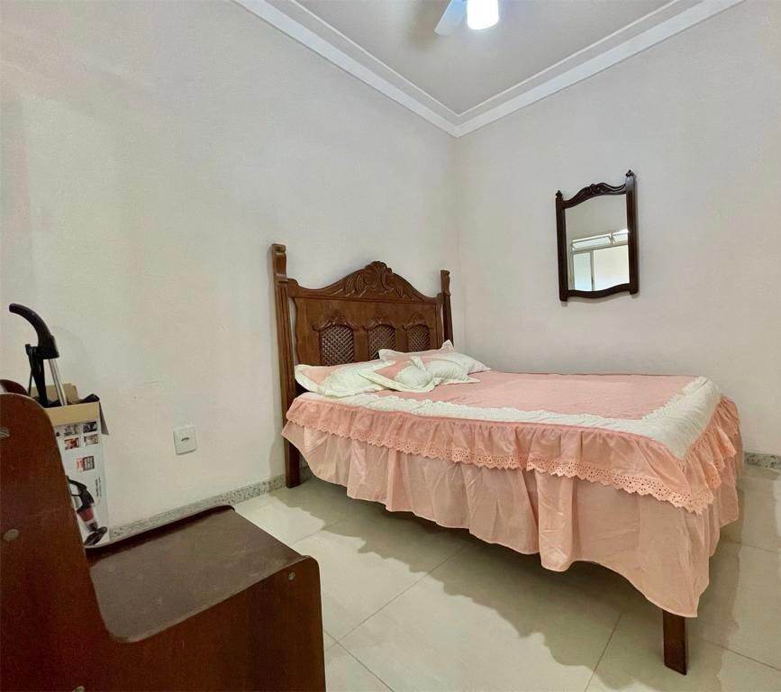 Casa à venda com 4 quartos, 266m² - Foto 10