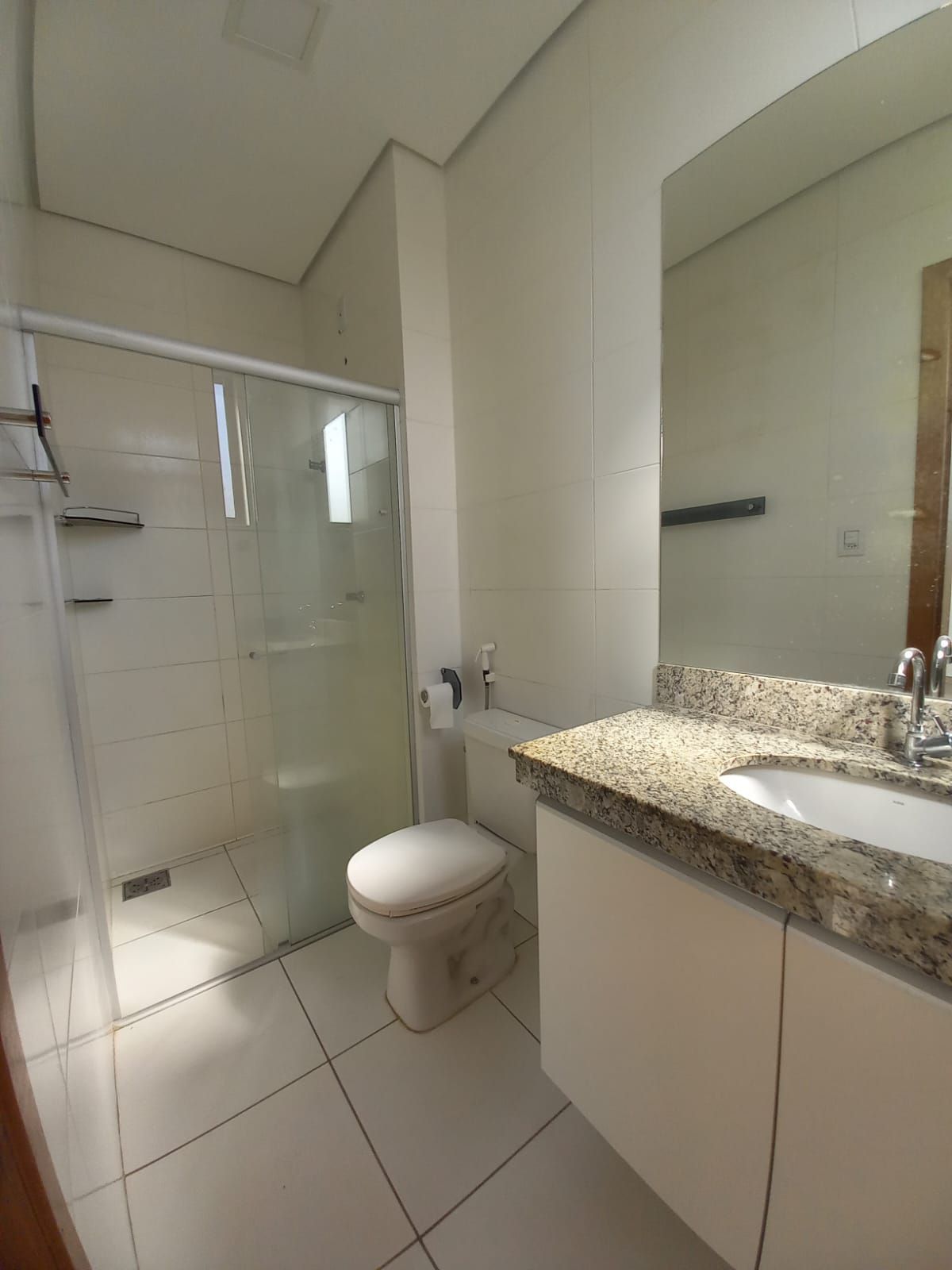 Apartamento para alugar com 3 quartos, 95m² - Foto 9