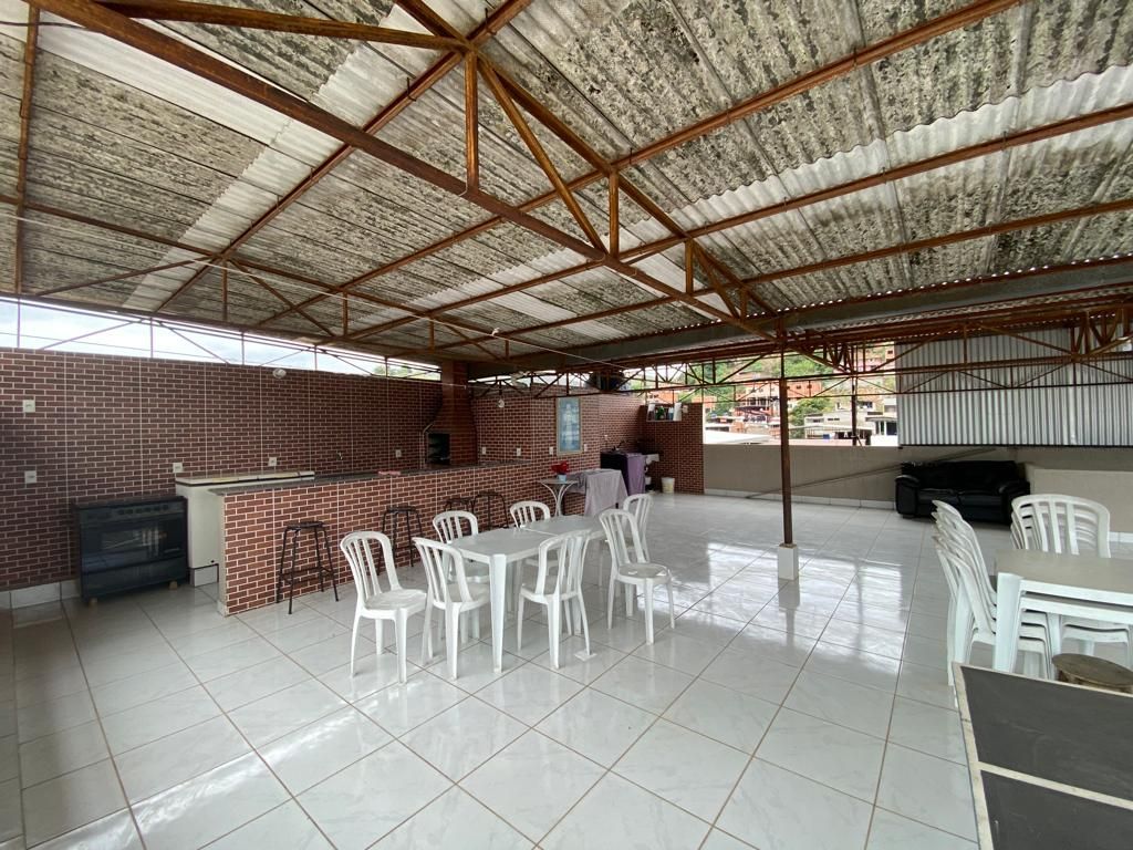 Casa à venda com 3 quartos, 181m² - Foto 14