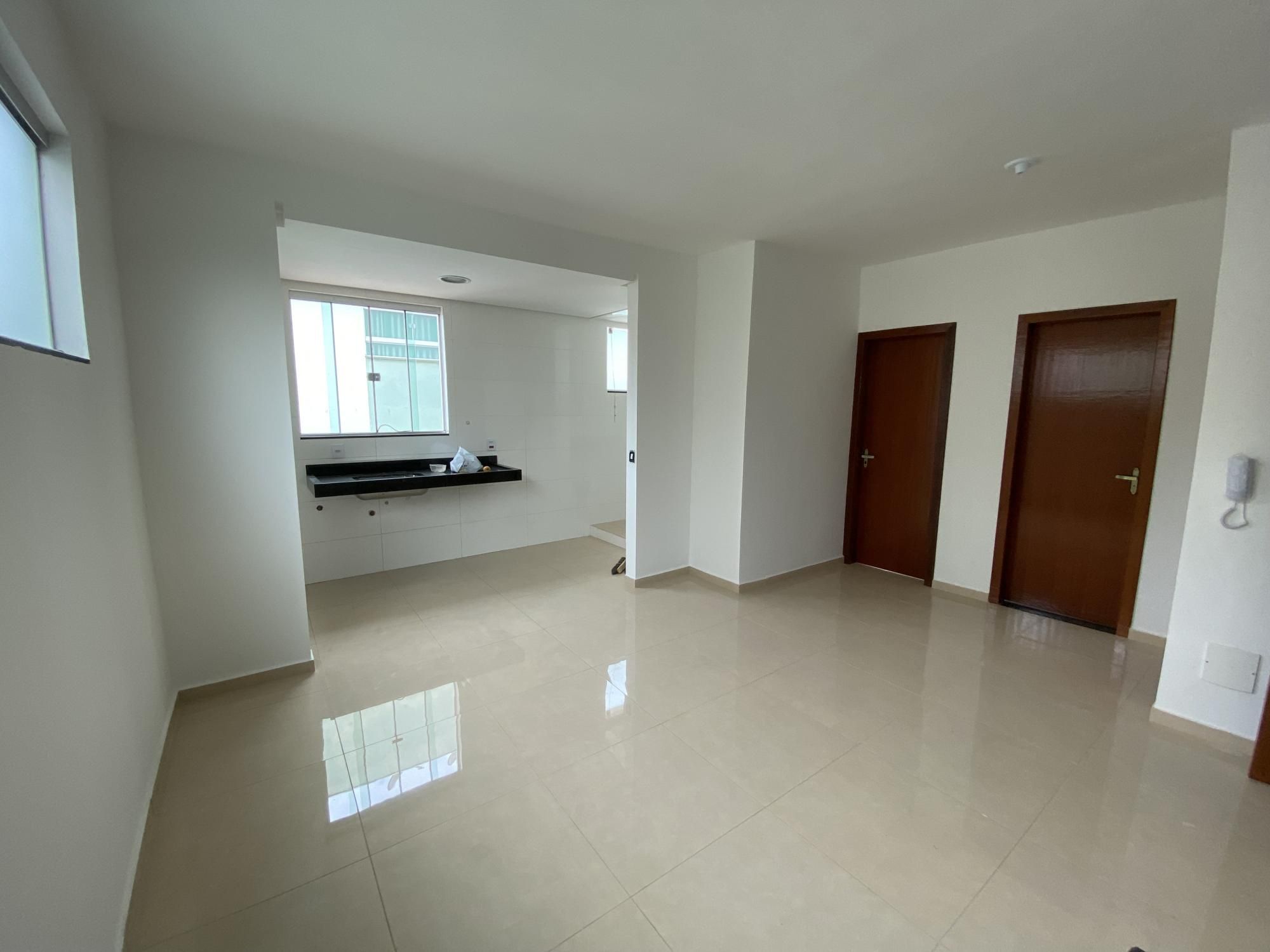 Apartamento à venda com 2 quartos, 78m² - Foto 3