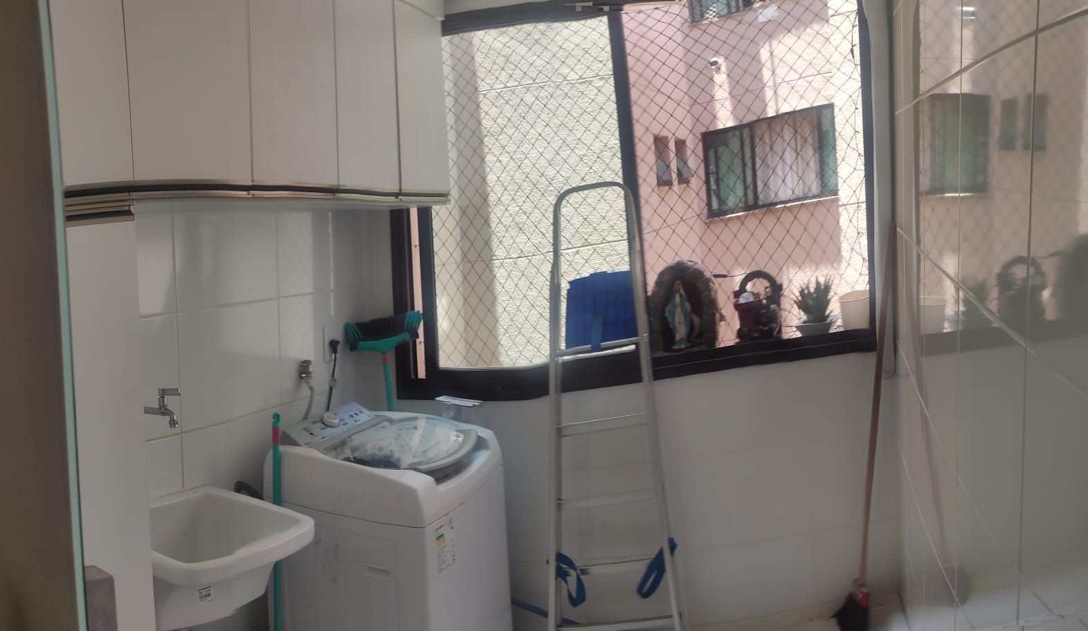 Apartamento para alugar com 2 quartos, 95m² - Foto 27