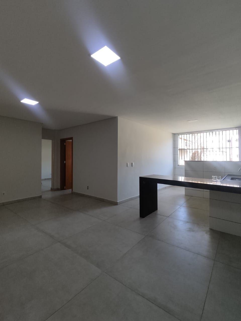 Apartamento à venda com 2 quartos, 100m² - Foto 7