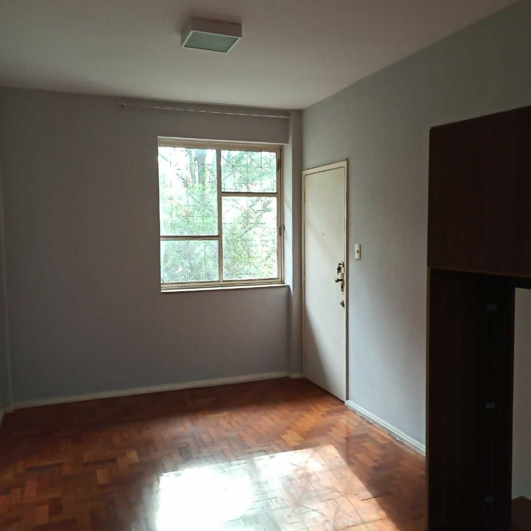 Apartamento à venda com 3 quartos, 70m² - Foto 3