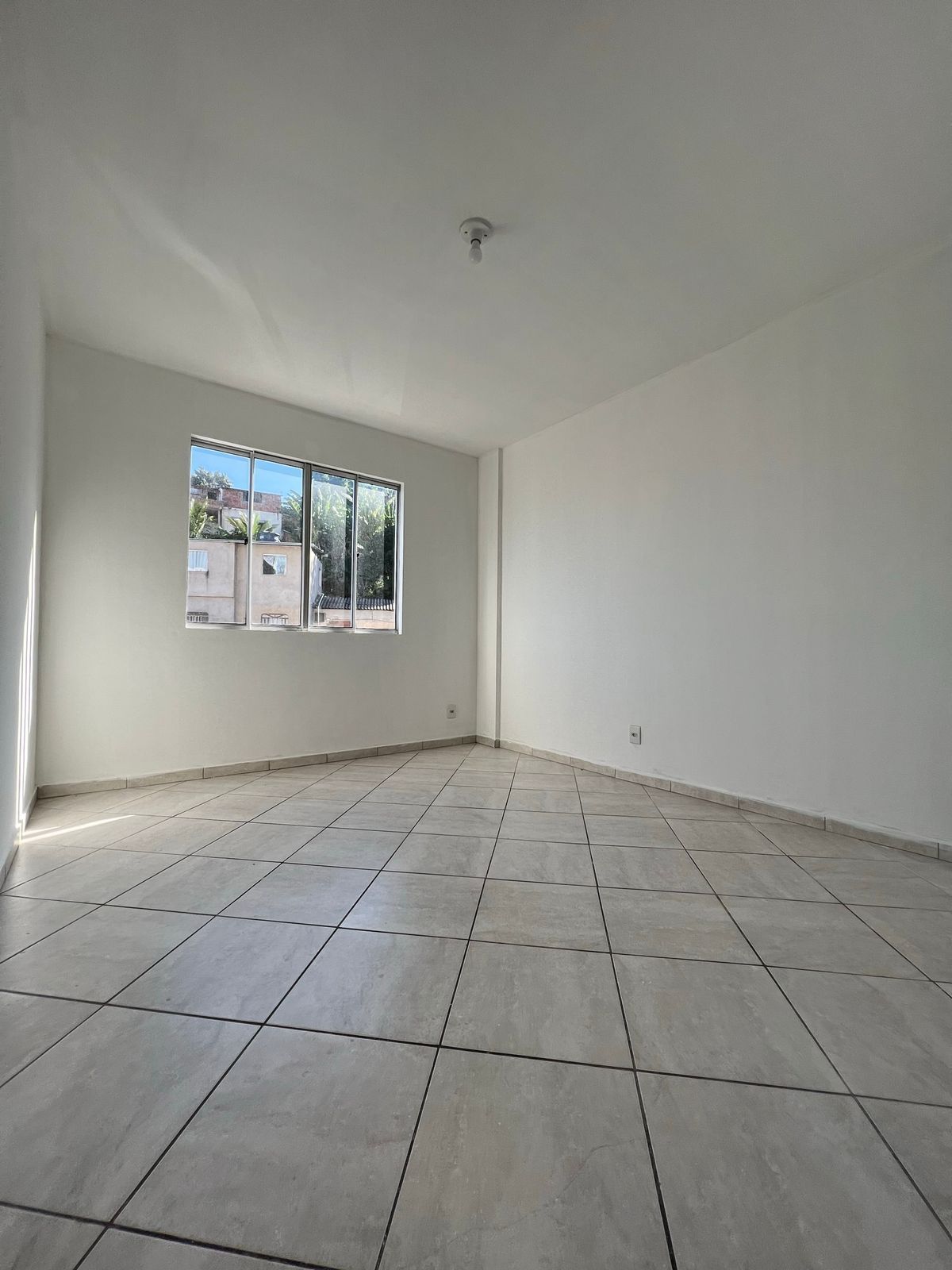 Apartamento à venda com 2 quartos, 60m² - Foto 9