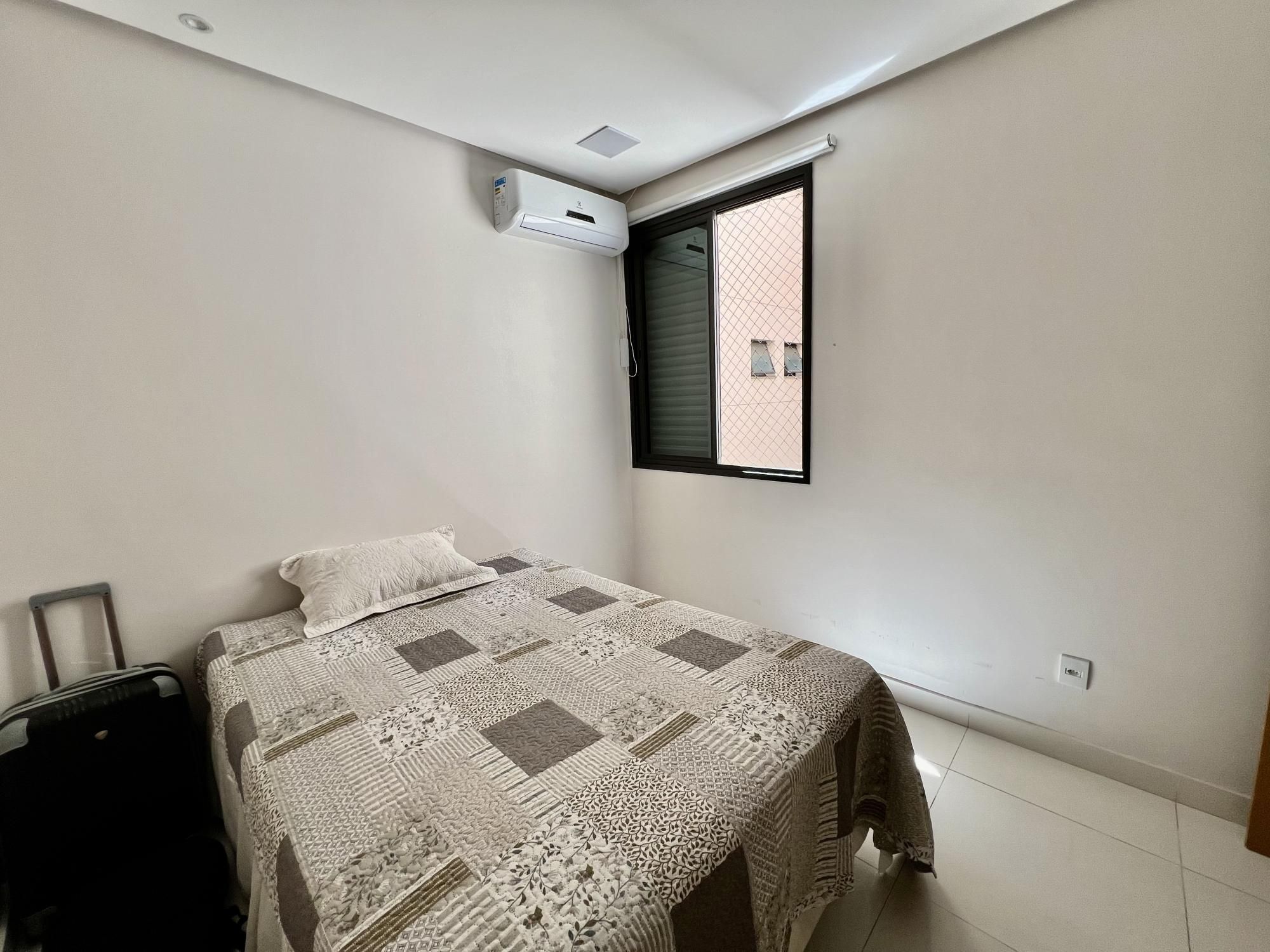 Apartamento para alugar com 2 quartos, 95m² - Foto 13