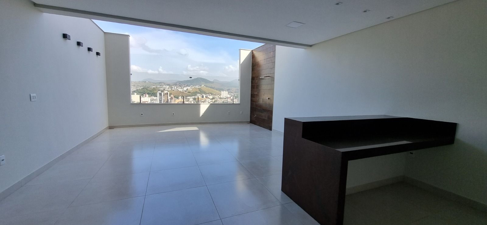 Casa à venda com 3 quartos, 231m² - Foto 8