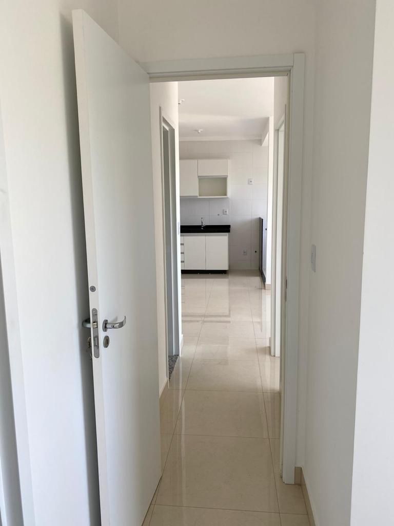 Apartamento à venda com 2 quartos, 57m² - Foto 3