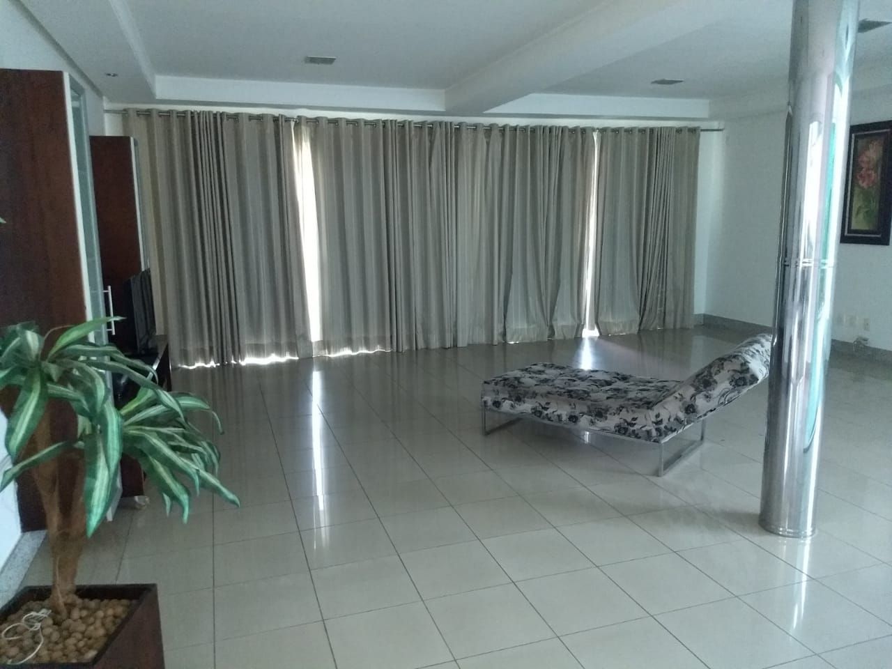 Casa à venda com 5 quartos, 600m² - Foto 8