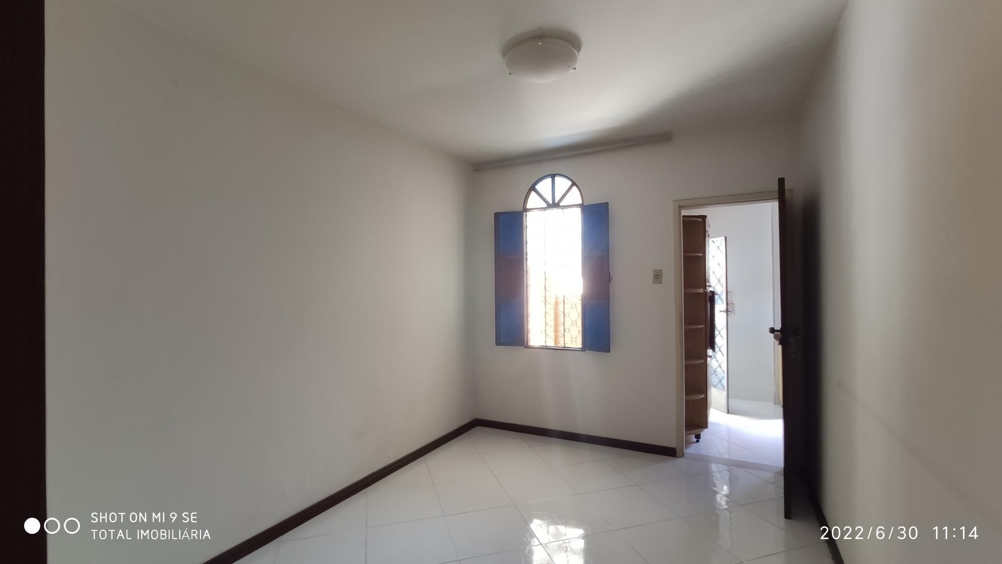 Casa à venda com 3 quartos, 400m² - Foto 10