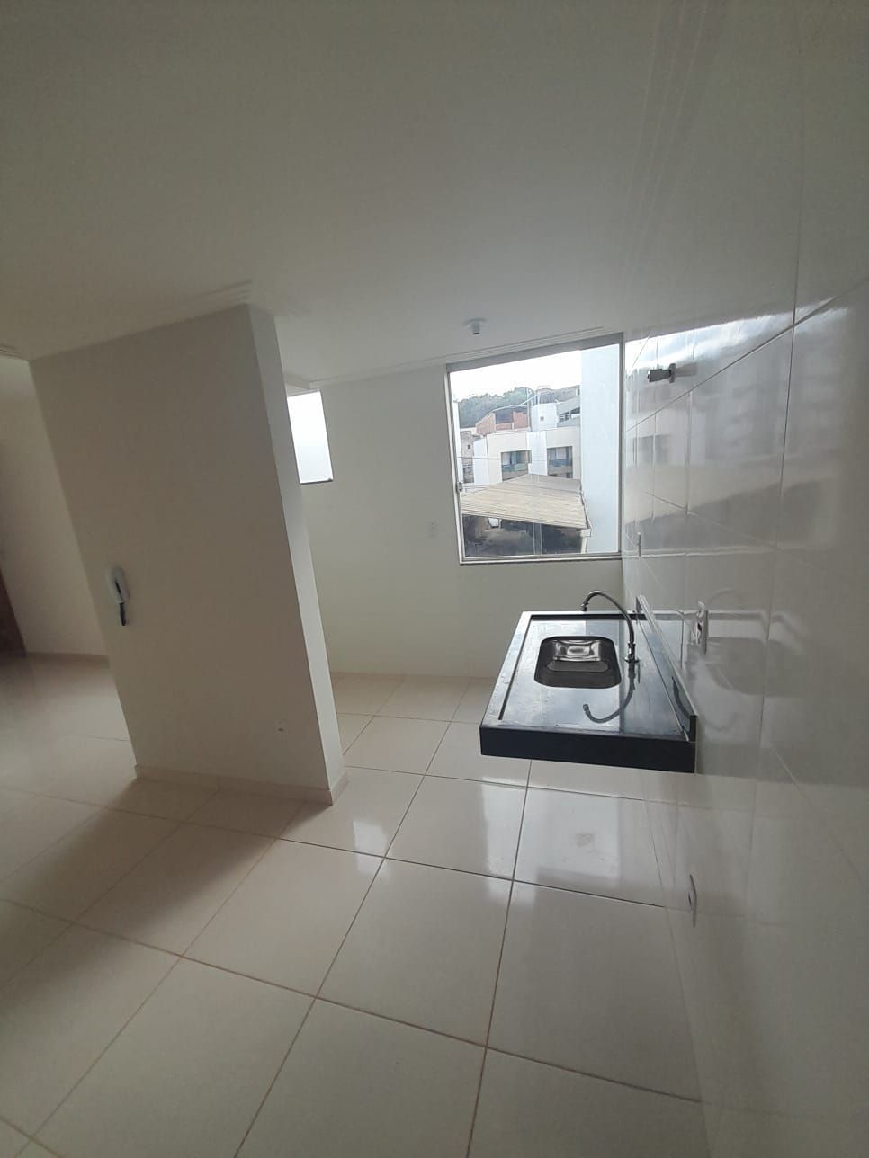 Apartamento à venda com 2 quartos, 70m² - Foto 4