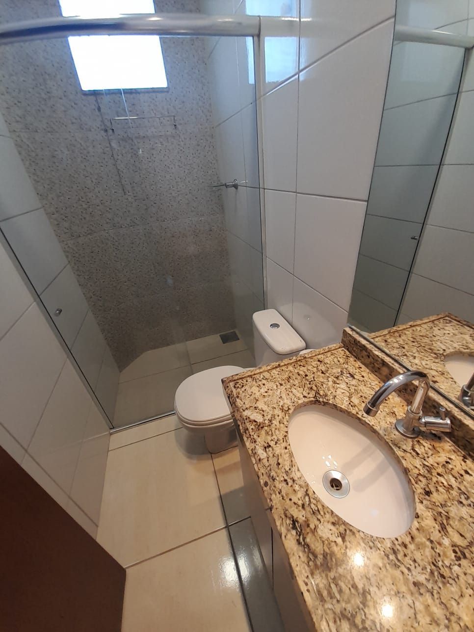 Apartamento à venda com 2 quartos, 69m² - Foto 3