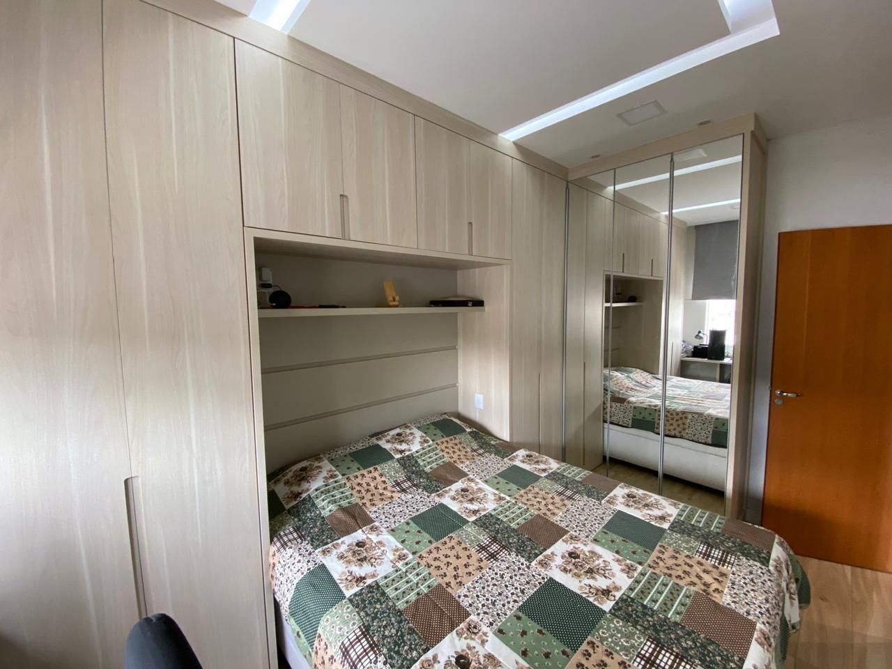 Apartamento à venda com 2 quartos, 10m² - Foto 5