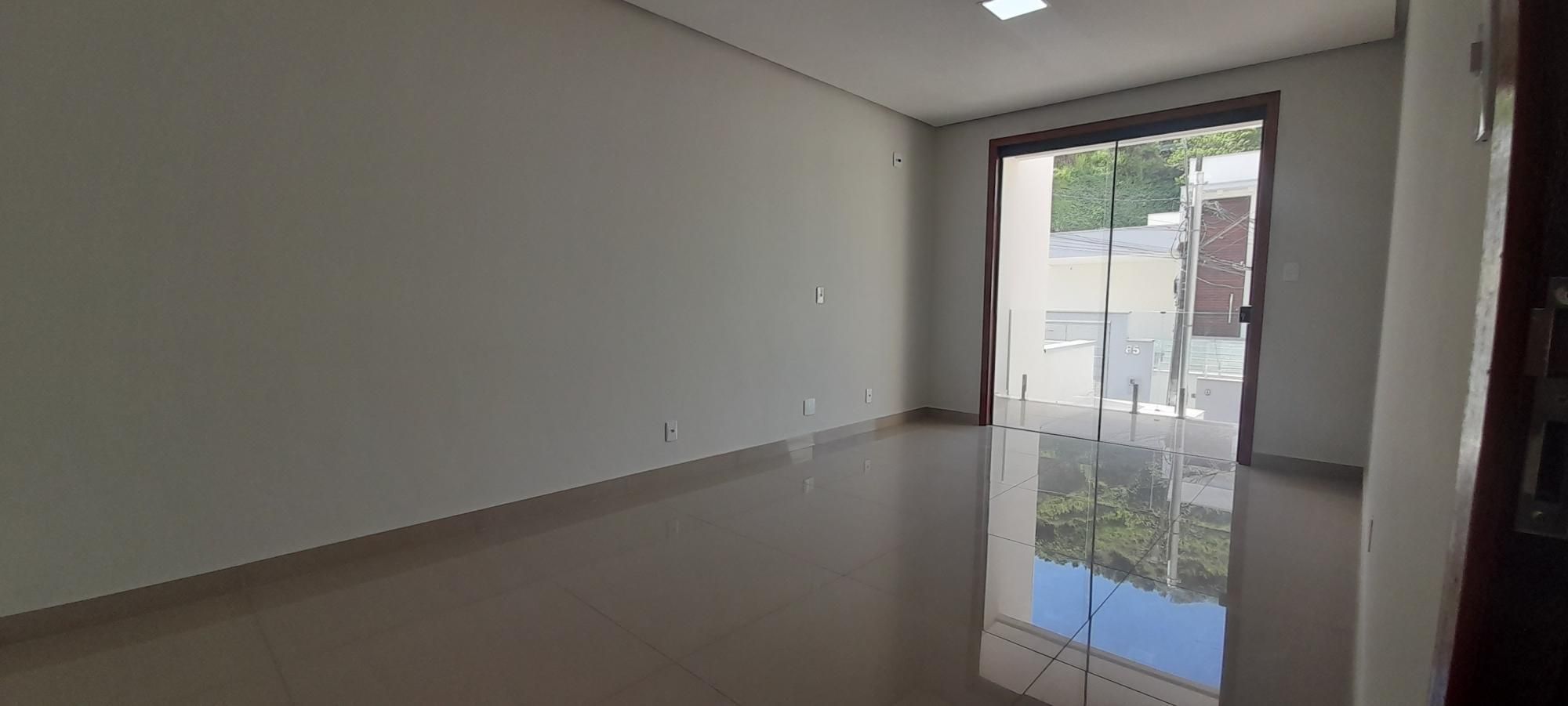 Casa à venda e aluguel com 3 quartos, 205m² - Foto 10