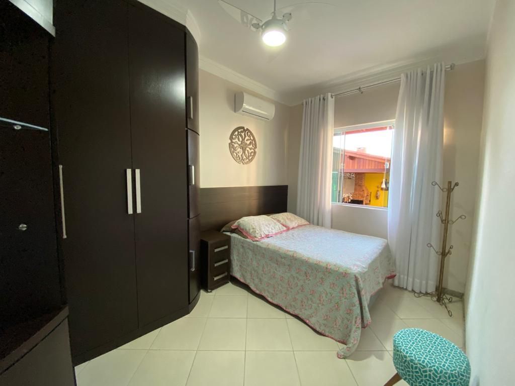 Casa à venda com 3 quartos, 170m² - Foto 7