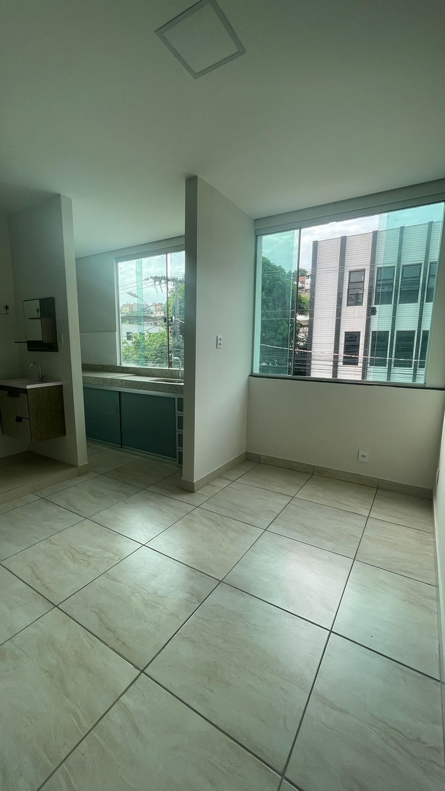 Apartamento para alugar com 2 quartos, 60m² - Foto 5