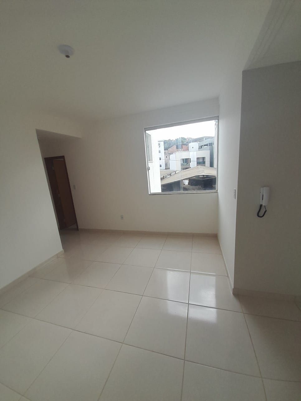 Apartamento à venda com 2 quartos, 70m² - Foto 7