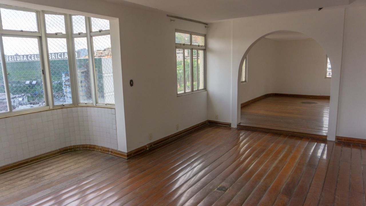 Cobertura à venda com 5 quartos, 497m² - Foto 2