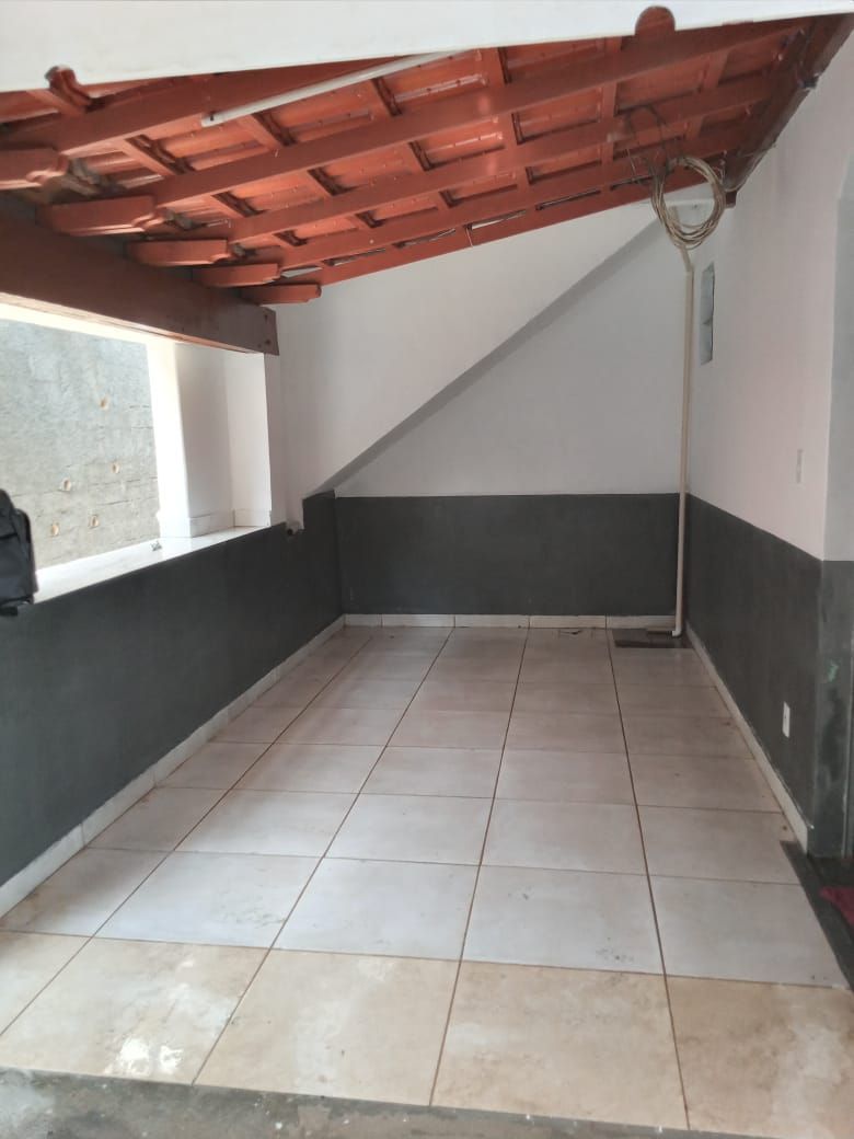 Casa à venda com 2 quartos, 80m² - Foto 8