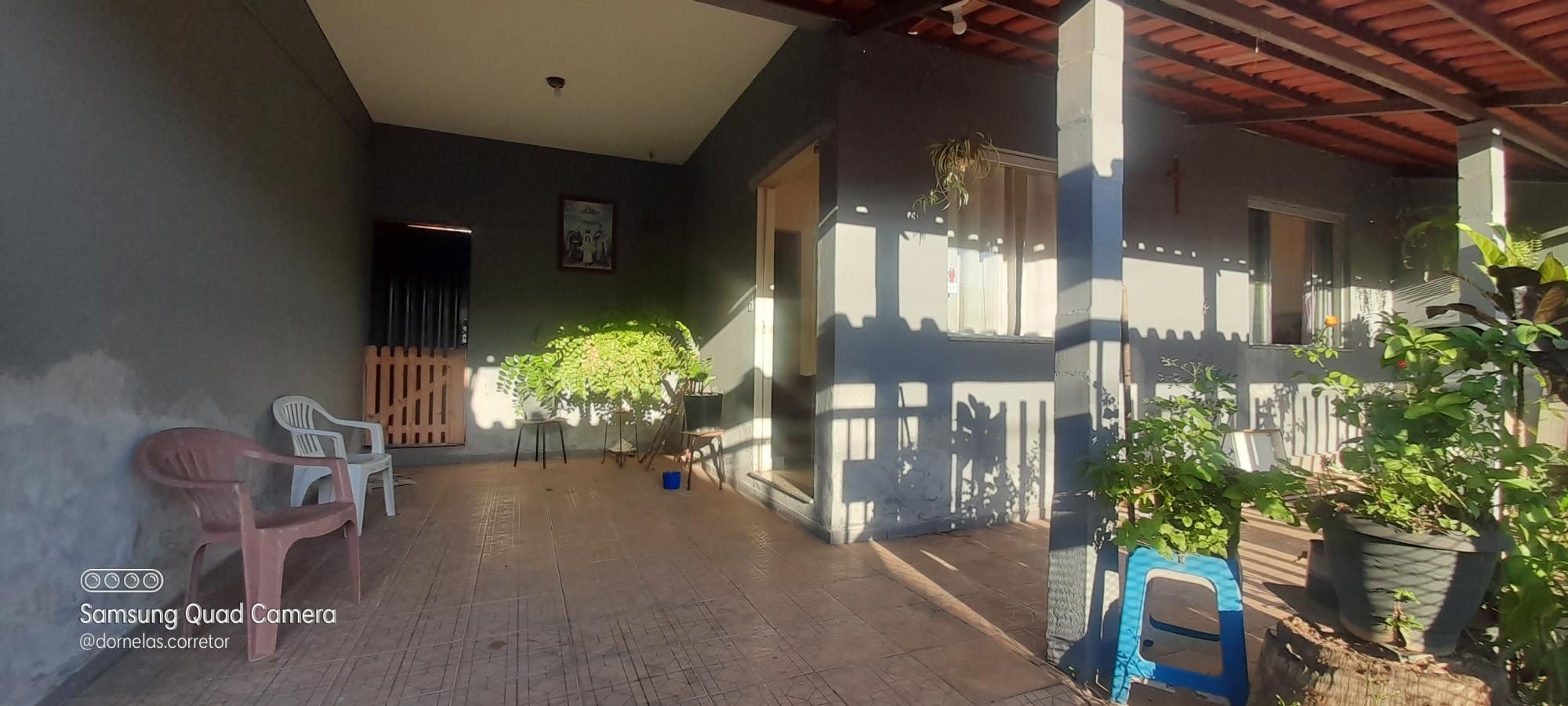 Casa à venda com 3 quartos, 150m² - Foto 2